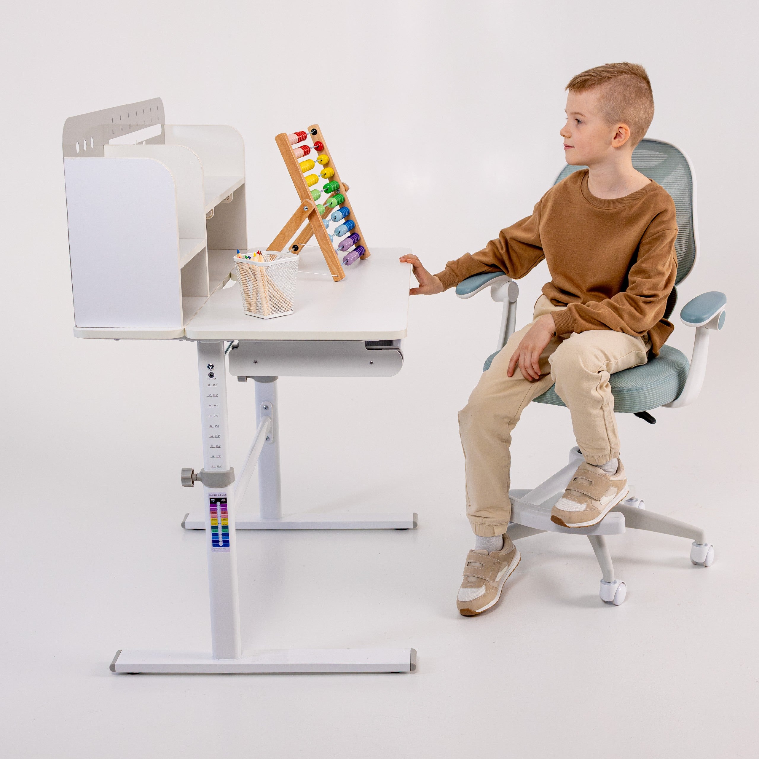 OUTLET Sillón ajustable para niños Mark Adler Junior 4.5 Mint