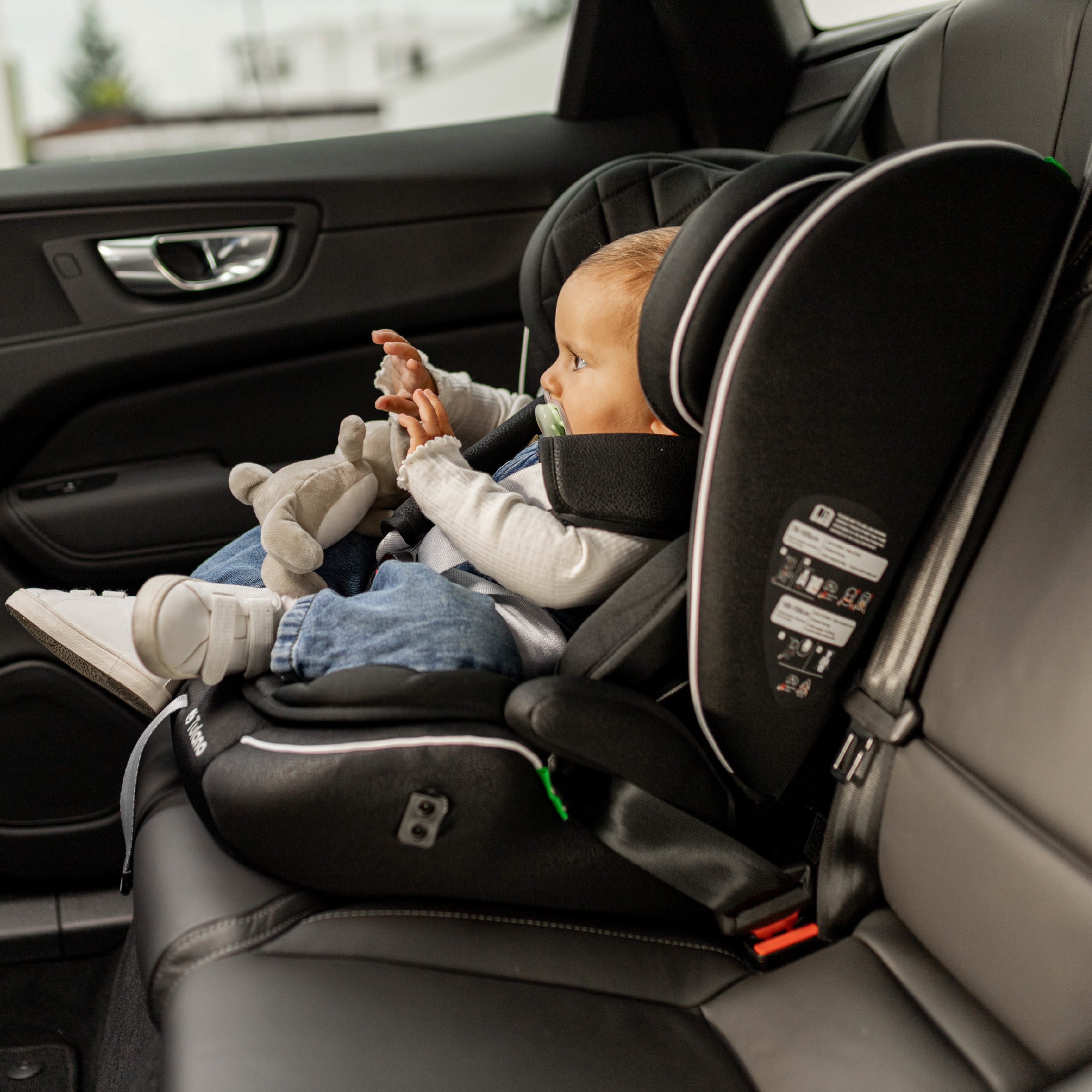 Silla de coche Tulano Zooma 25 Black 76-150 cm I-Size