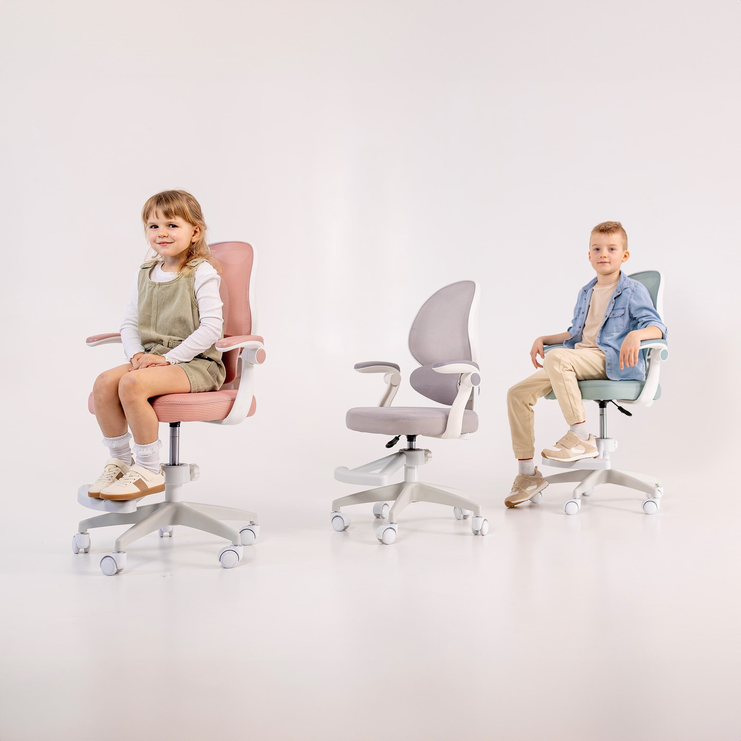 Sillón ajustable para niños Mark Adler Junior 4.5 Rosa