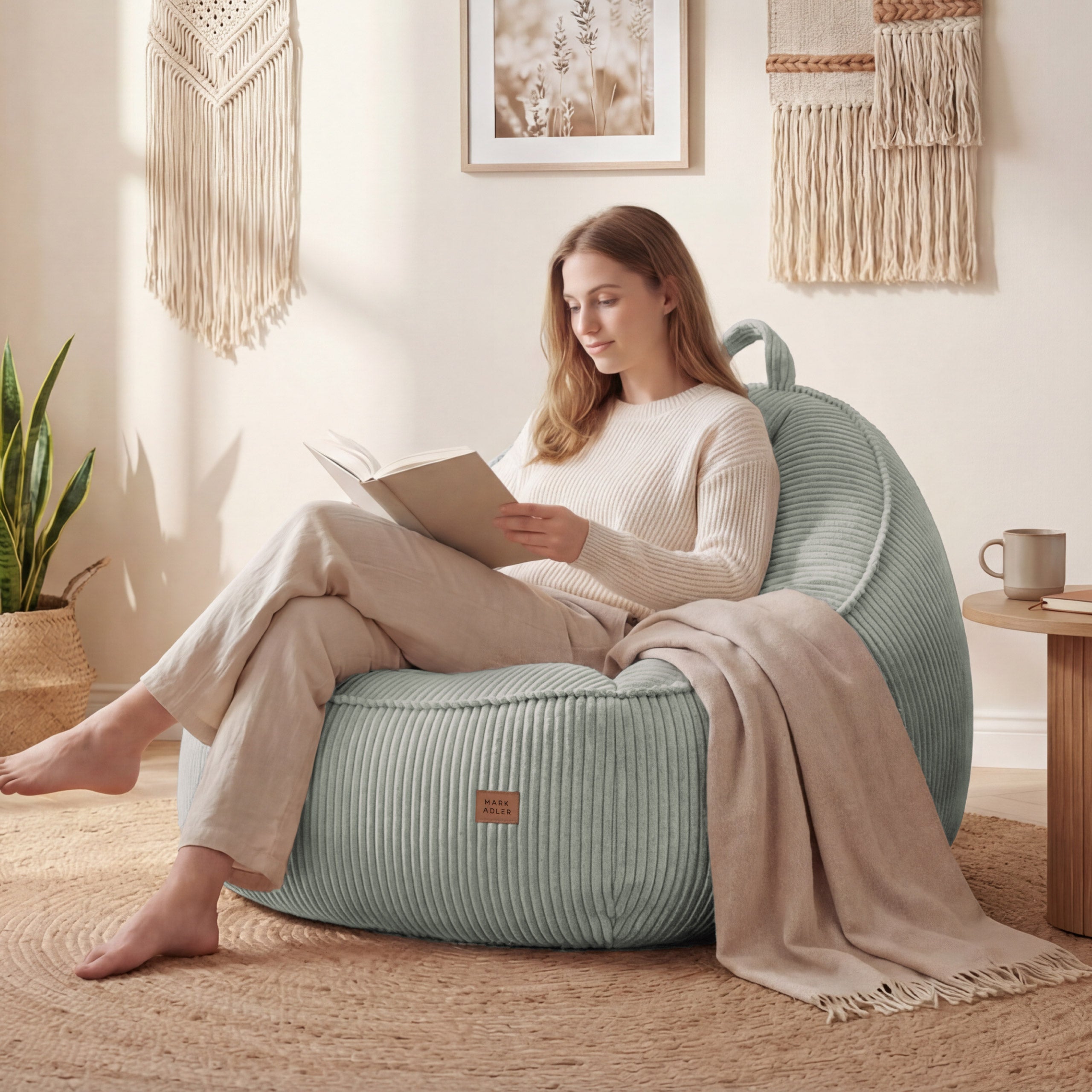 Sillón puf de pana con respaldo Mark Adler Comfy 4.0 Sage