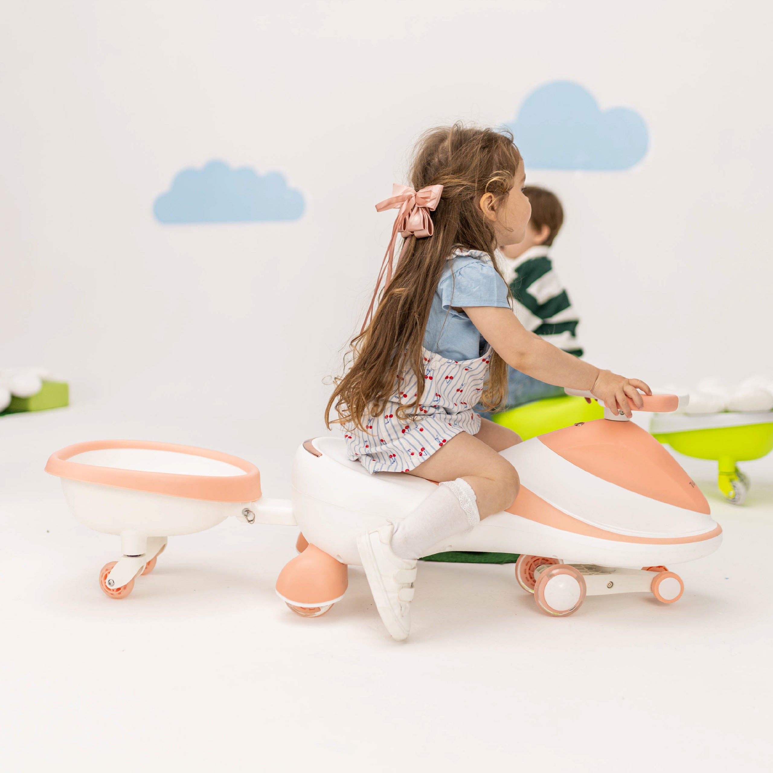 Cochecito infantil por gravedad con luces LED Tulano Focus 55 Pink