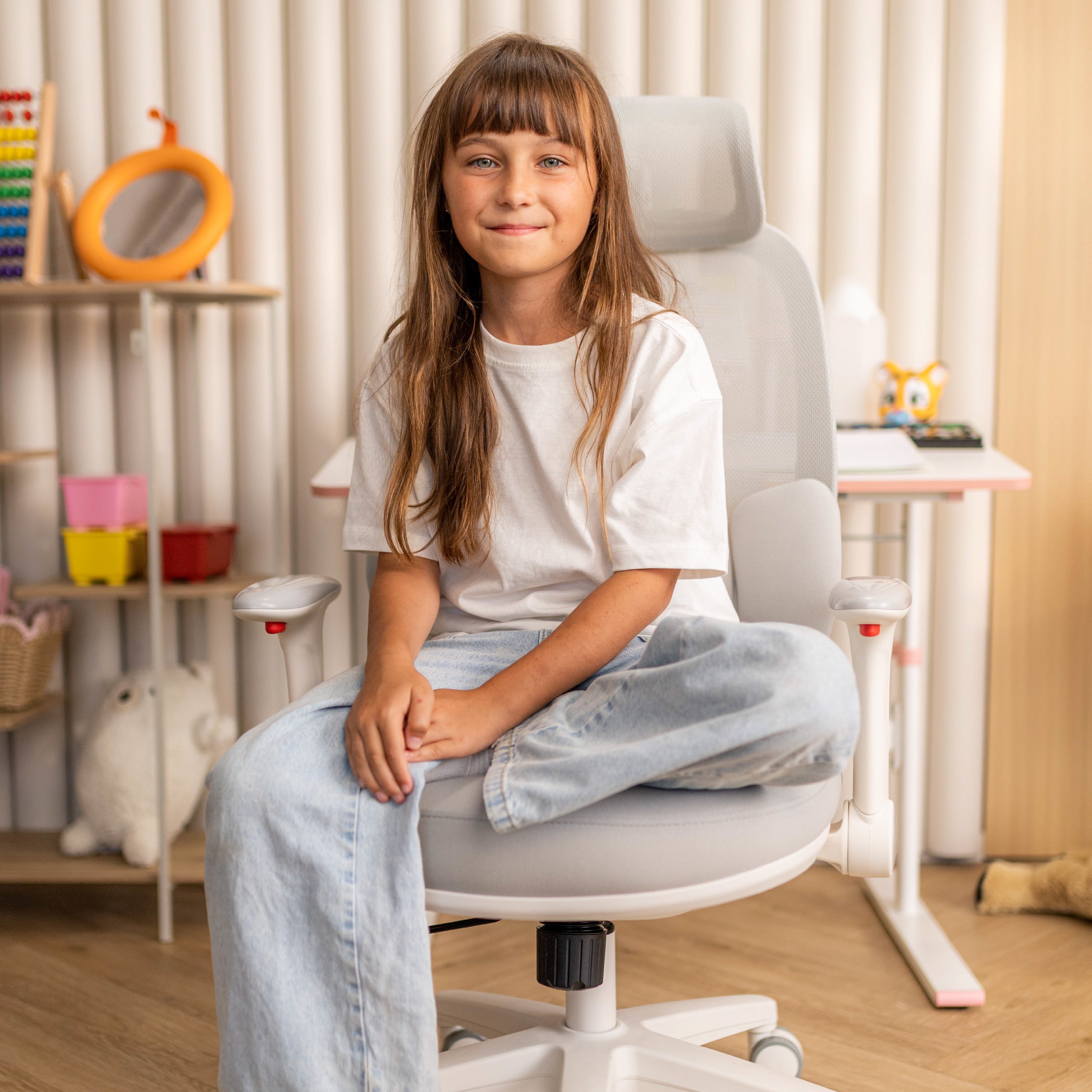 Sillón ergonómico para niños Mark Adler Junior 6.3 Grey